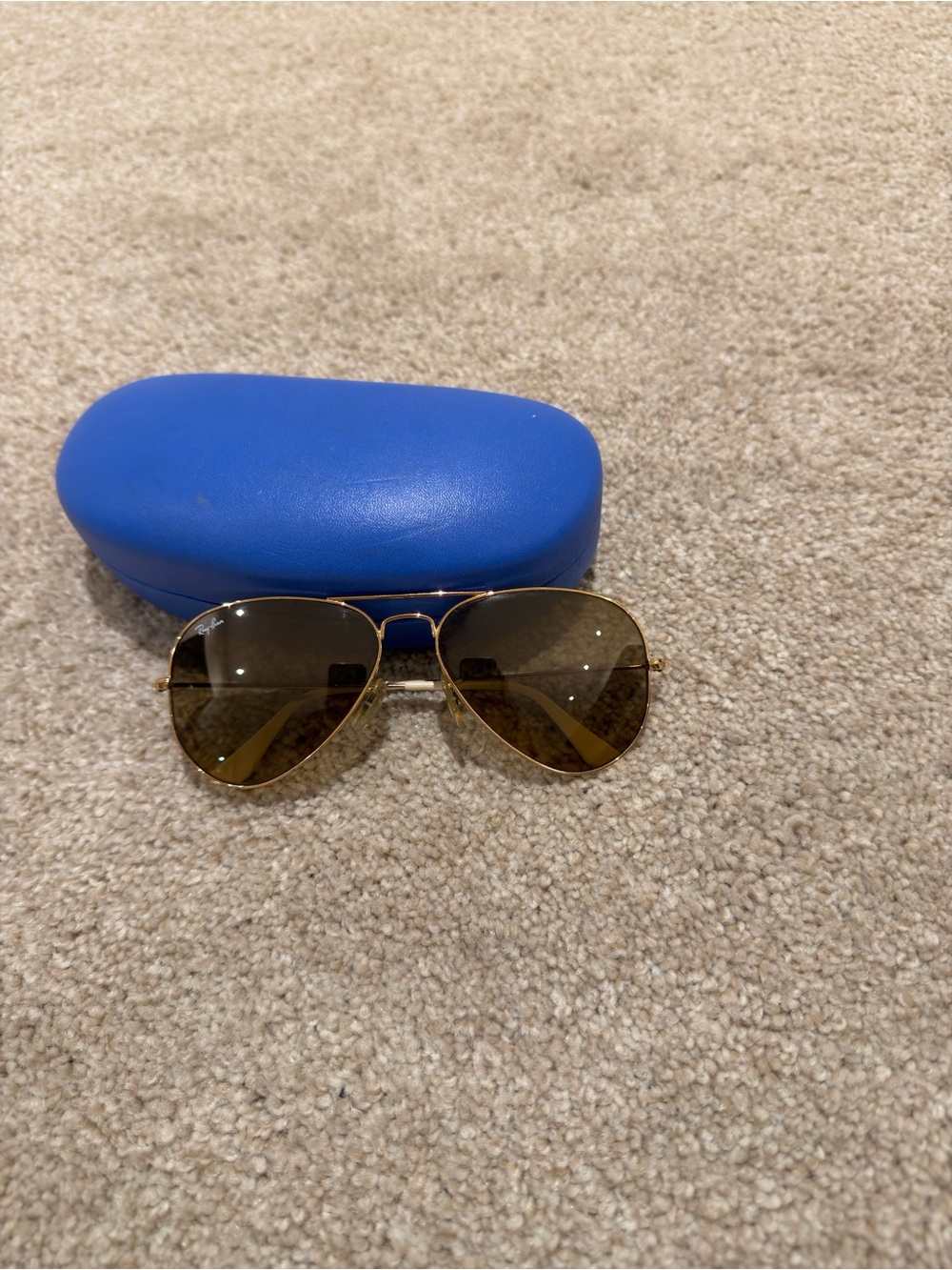 Ray-Ban Classic Aviator Sunglasses RB3025
